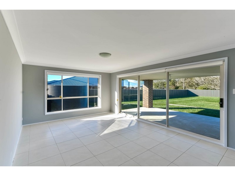 6A Ella Street, Hill Top NSW 2575