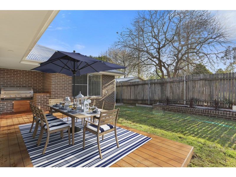 7 Darley Street, Thirlmere NSW 2572