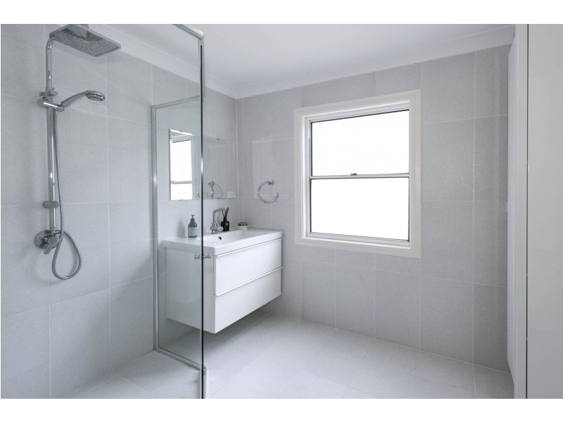 65 Byron Road, Tahmoor NSW 2573