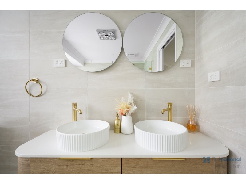 96 West Parade, Buxton NSW 2571