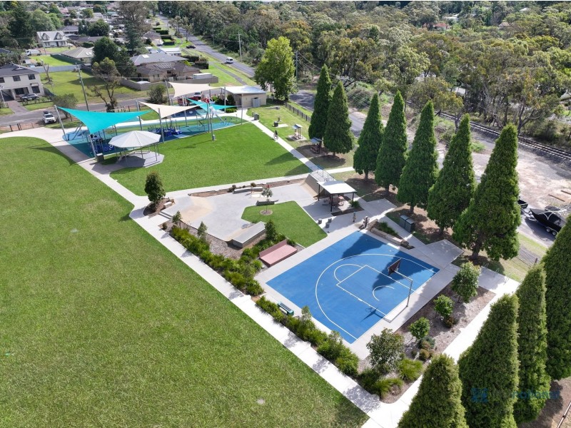 96 West Parade, Buxton NSW 2571