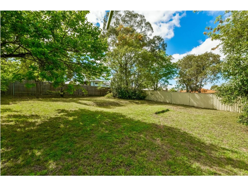 72 Remembrance Drive, Tahmoor NSW 2573