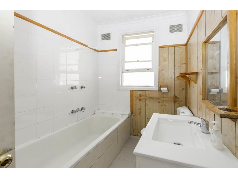 52 Argyle Street, Picton NSW 2571