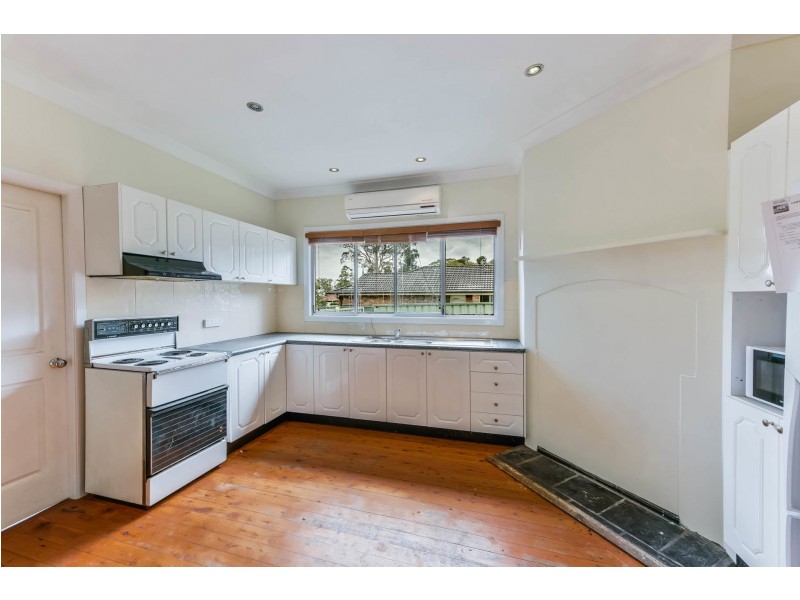 16 Harley Street, Yanderra NSW 2574