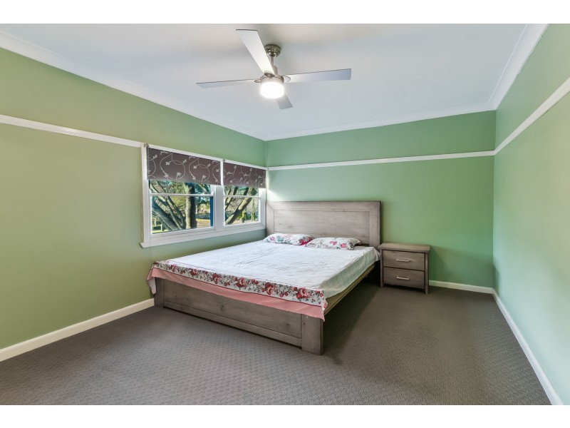 70 Darley Street, Thirlmere NSW 2572