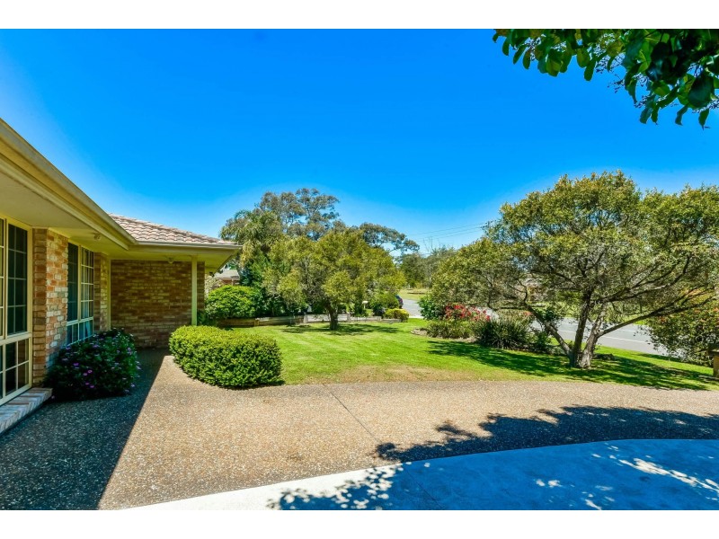 10 Westbourne Avenue, Thirlmere NSW 2572