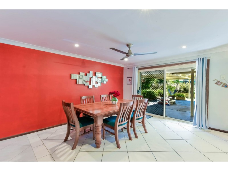 10 Westbourne Avenue, Thirlmere NSW 2572