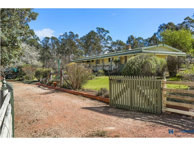 5 Innes Street, Thirlmere NSW 2572