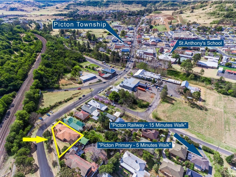 16A Picton Avenue, Picton NSW 2571