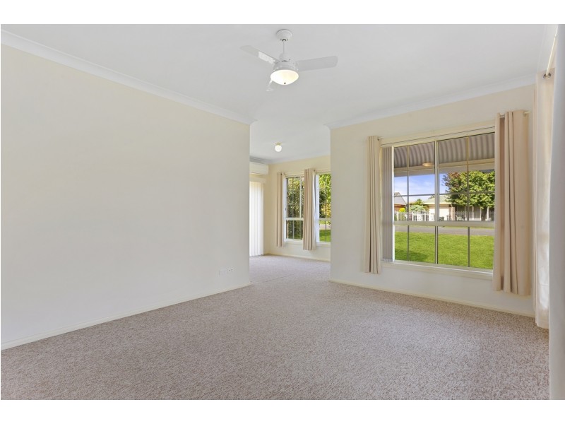 52 Westbourne Avenue, Thirlmere NSW 2572