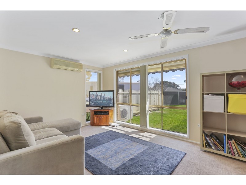 4 Davis Place, Thirlmere NSW 2572