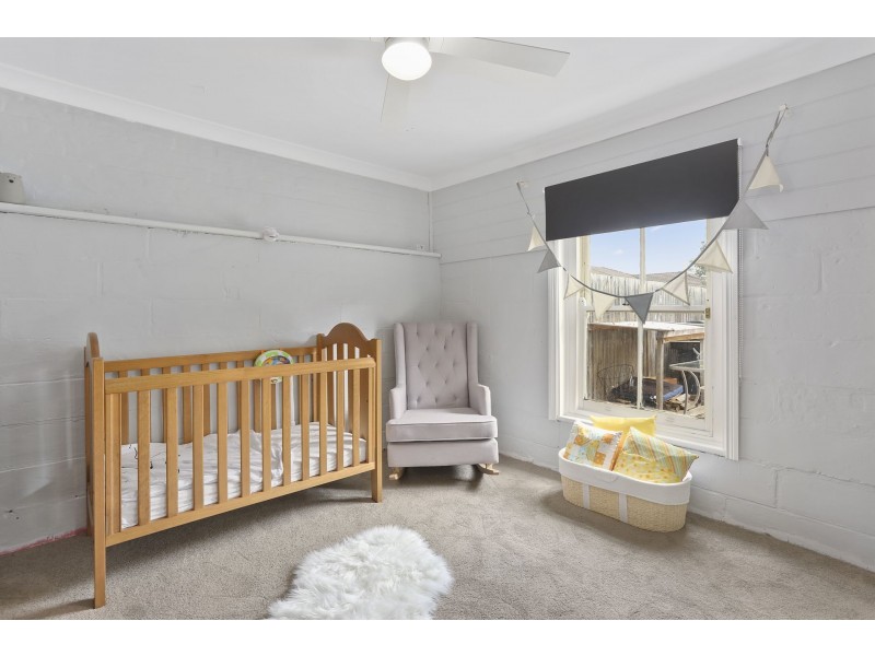 12 Victoria Road, Thirlmere NSW 2572