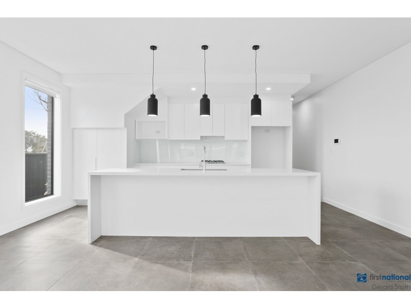 288 Thirlmere Way, Thirlmere NSW 2572