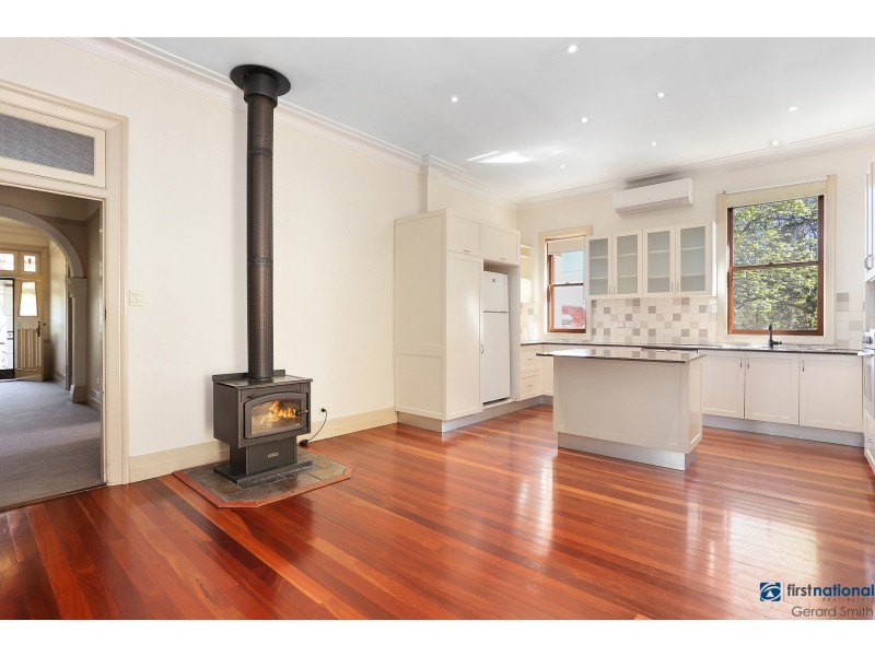 220 Menangle Street, Picton NSW 2571