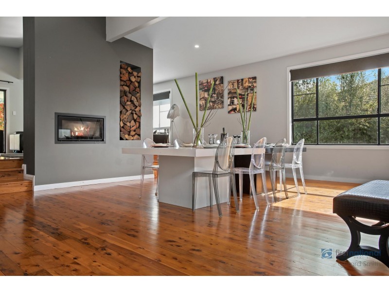 17 Picton Avenue, Picton NSW 2571