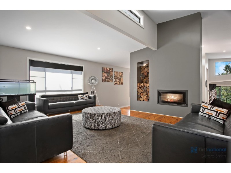 17 Picton Avenue, Picton NSW 2571