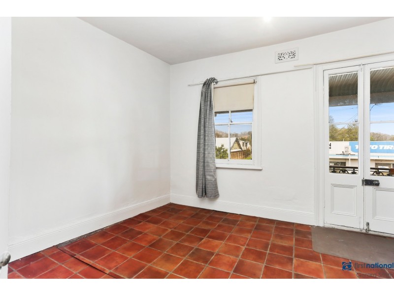 2/181 Argyle Street, Picton NSW 2571