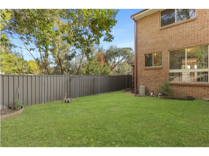 8/10 Windeyer Street, Thirlmere NSW 2572