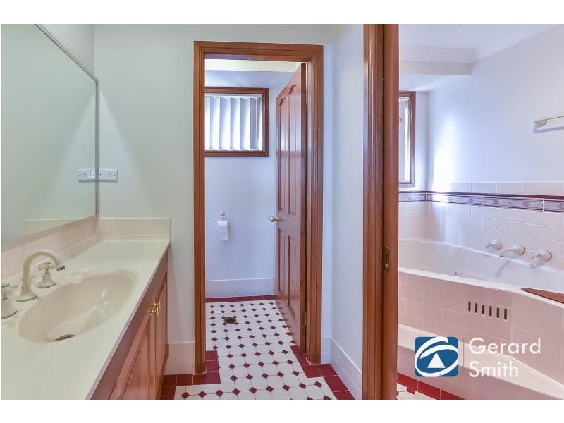 19b Edwards Street, The Oaks NSW 2570