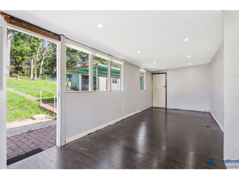 25 Coull Street, Picton NSW 2571