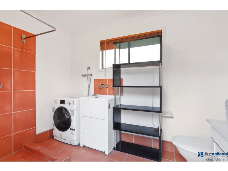 The Hut – 175 Nightingale Road, Pheasants Nest NSW 2574