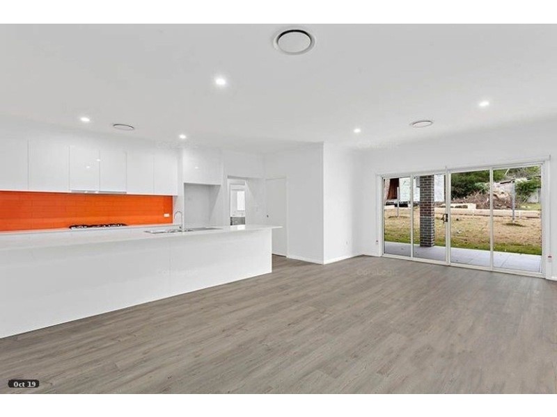 250 Oaks Road, Thirlmere NSW 2572