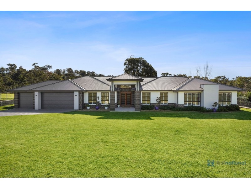 52 The Acres Way, Tahmoor NSW 2573