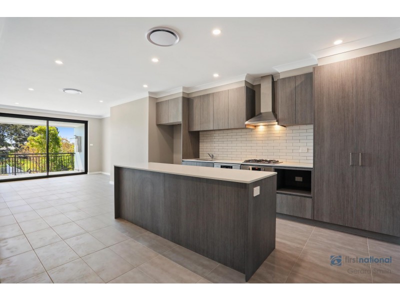 U3/21 Oaks Road, Thirlmere NSW 2572