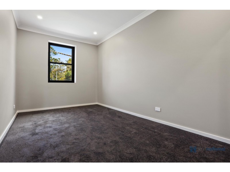 U2/21 Oaks Road, Thirlmere NSW 2572