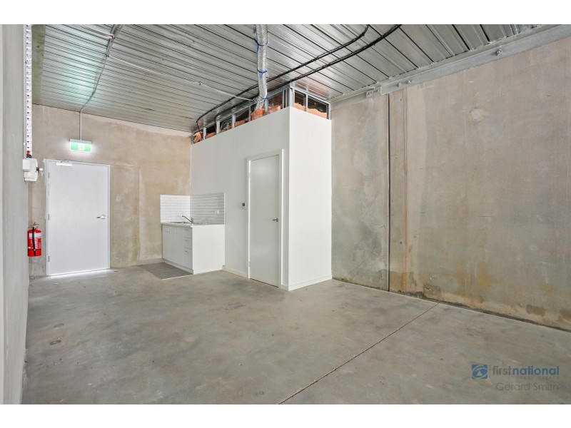 G02/21 Oaks Road, Thirlmere NSW 2572