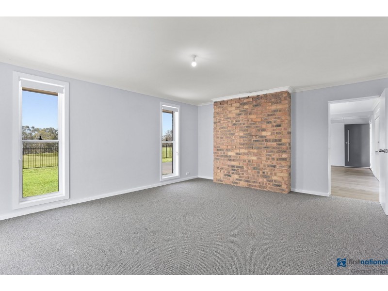 165 Donalds Range Road, Razorback NSW 2571