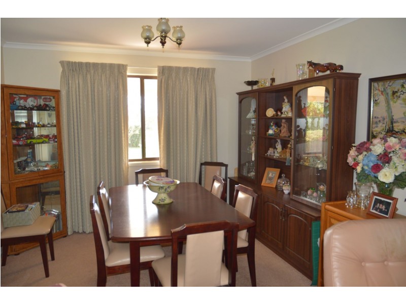 50 Knox Road, Pheasants Nest NSW 2574