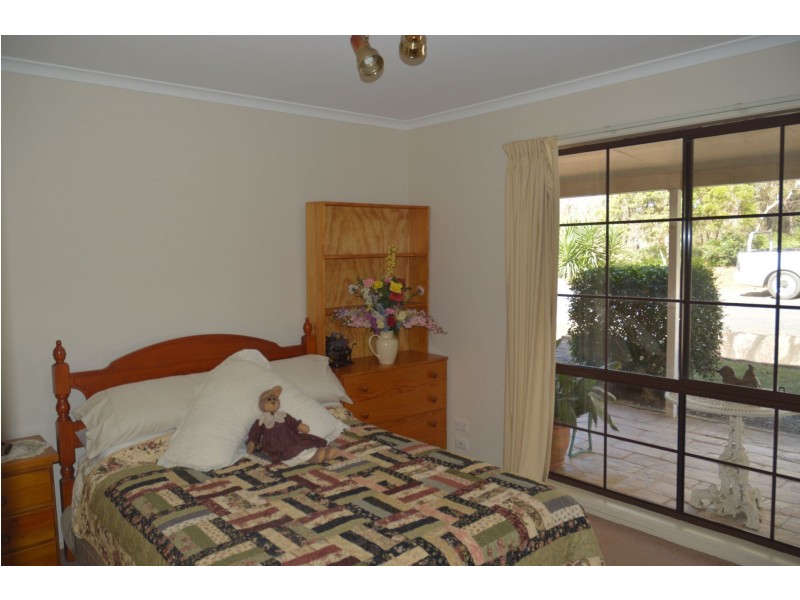 50 Knox Road, Pheasants Nest NSW 2574