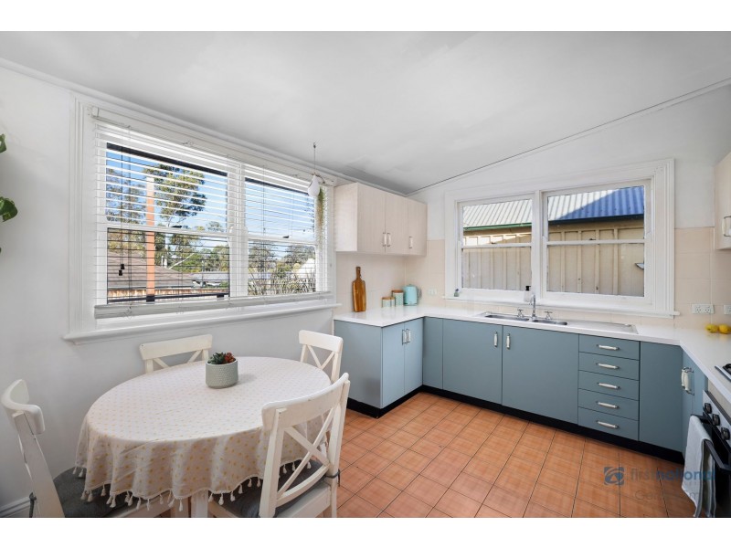 391 Thirlmere Way, Thirlmere NSW 2572