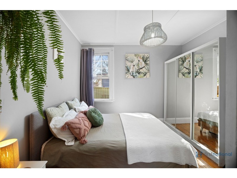 391 Thirlmere Way, Thirlmere NSW 2572