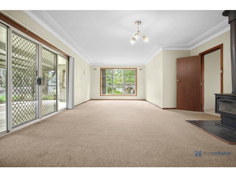 70 Nixon Road, Thirlmere NSW 2572