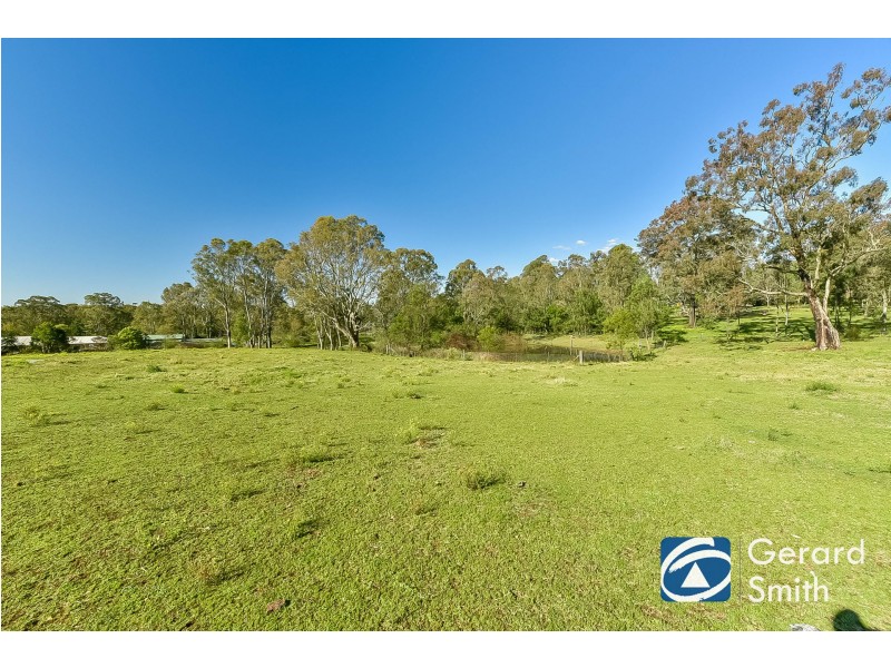 85 Myrtle Creek Avenue, Tahmoor NSW 2573