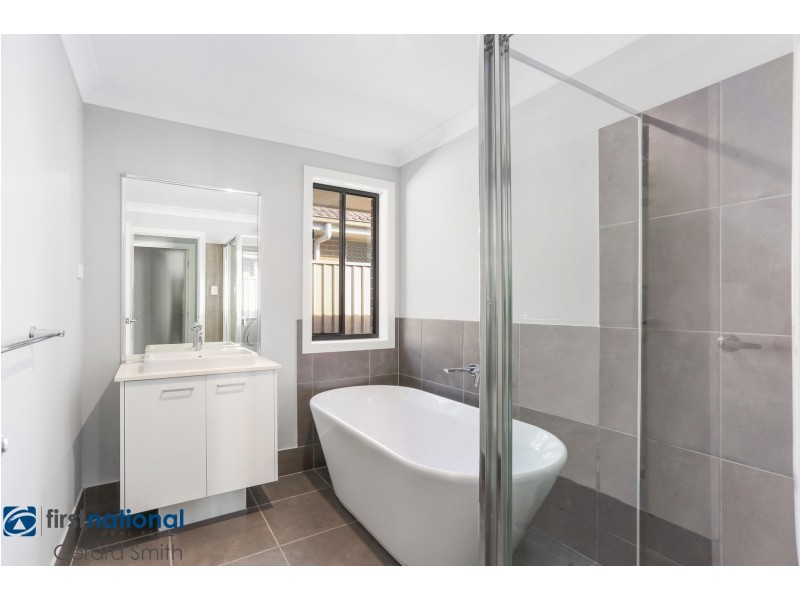 8 Johnston Road, Bargo NSW 2574