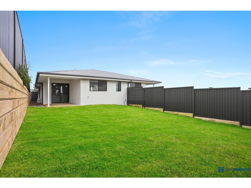 31 Chalker Street, Thirlmere NSW 2572