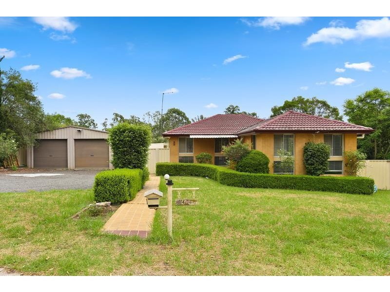 47 Remembrance Drive, Tahmoor NSW 2573