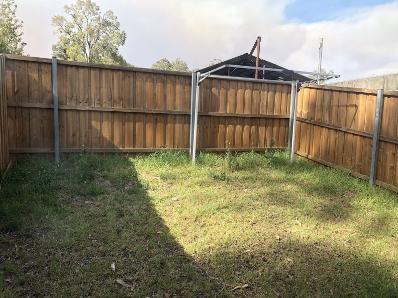 250a Oaks road, Thirlmere NSW 2572