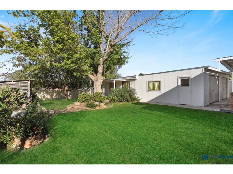 32 Castlereagh Street, Tahmoor NSW 2573