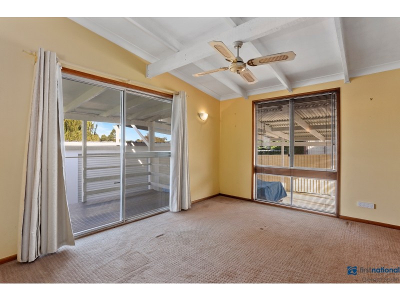 32 Castlereagh Street, Tahmoor NSW 2573