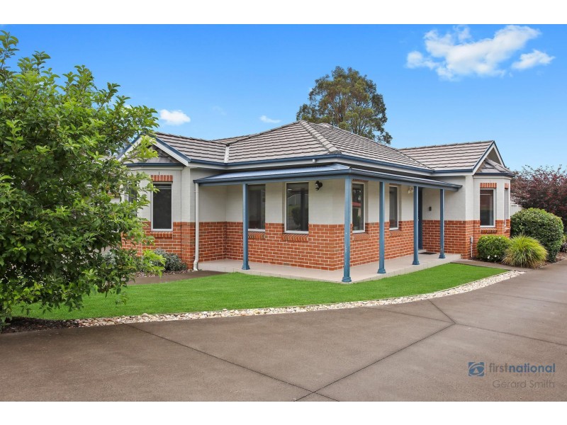2/60 Castlereagh Street, Tahmoor NSW 2573
