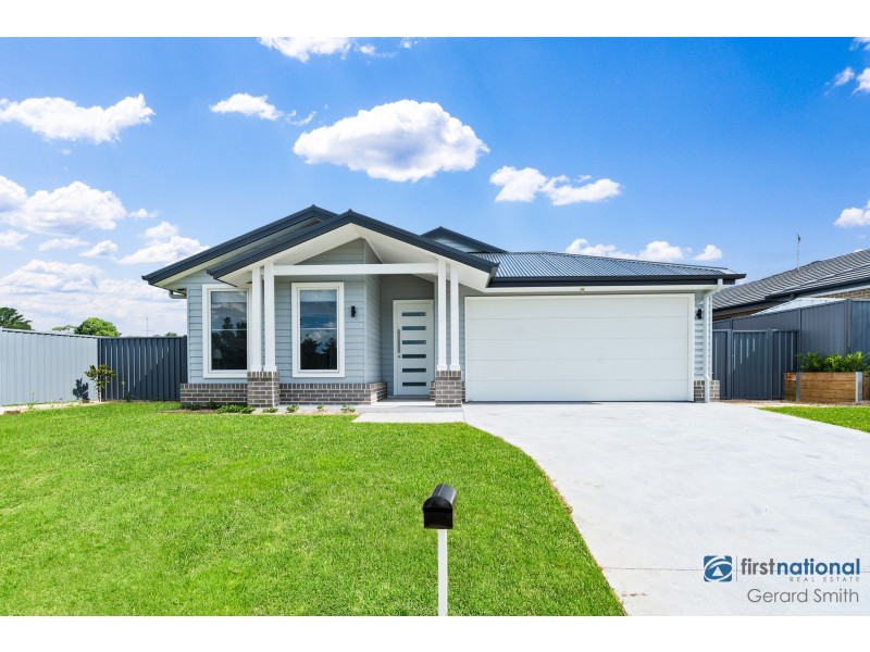 68 Rita Street, Thirlmere NSW 2572