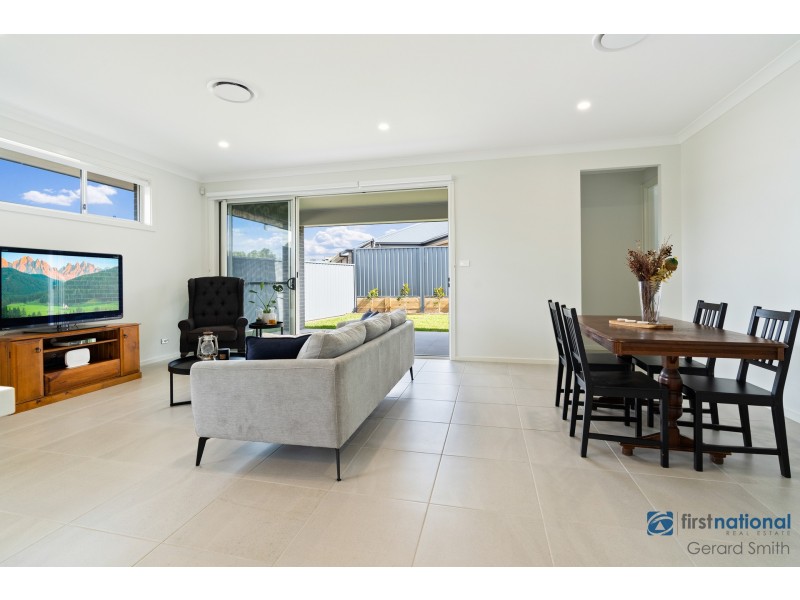 68 Rita Street, Thirlmere NSW 2572