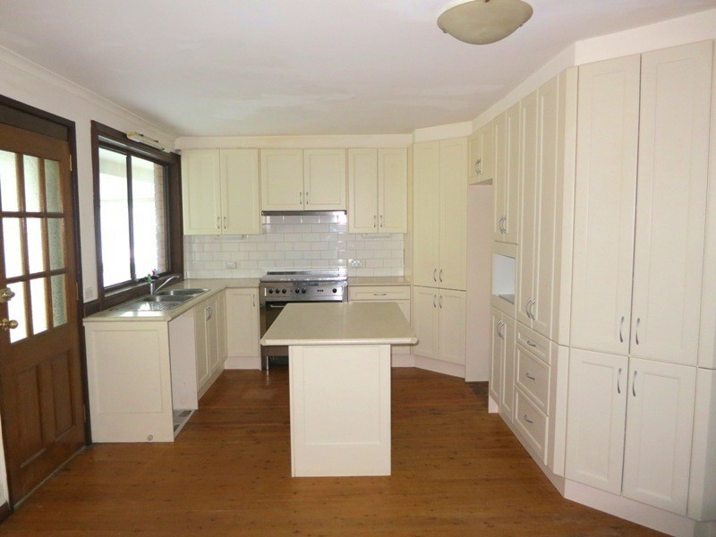 31 Rita Street, Thirlmere NSW 2572