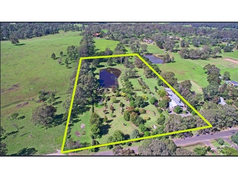 70 Darley Street, Thirlmere NSW 2572