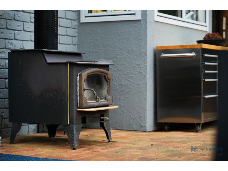 18 Jenkins Street, Douglas Park NSW 2569