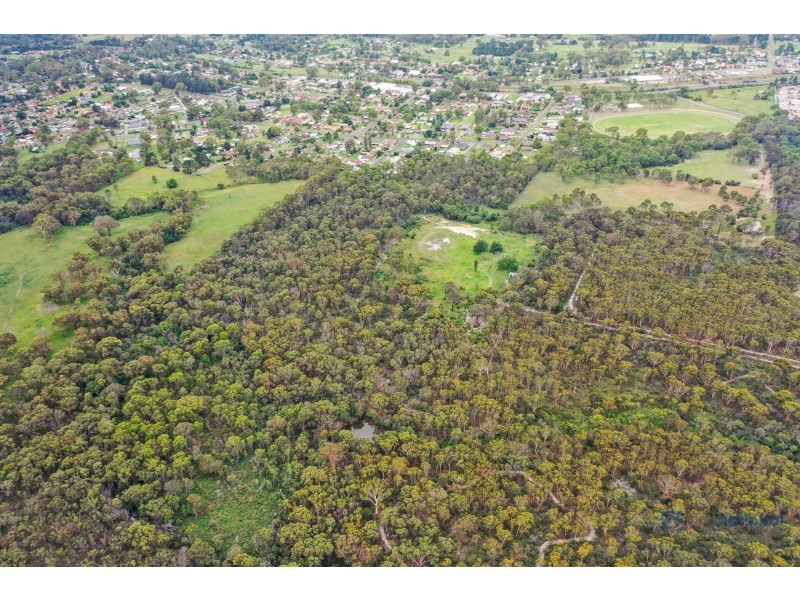 75 Gwynn Huges Street, Bargo NSW 2574